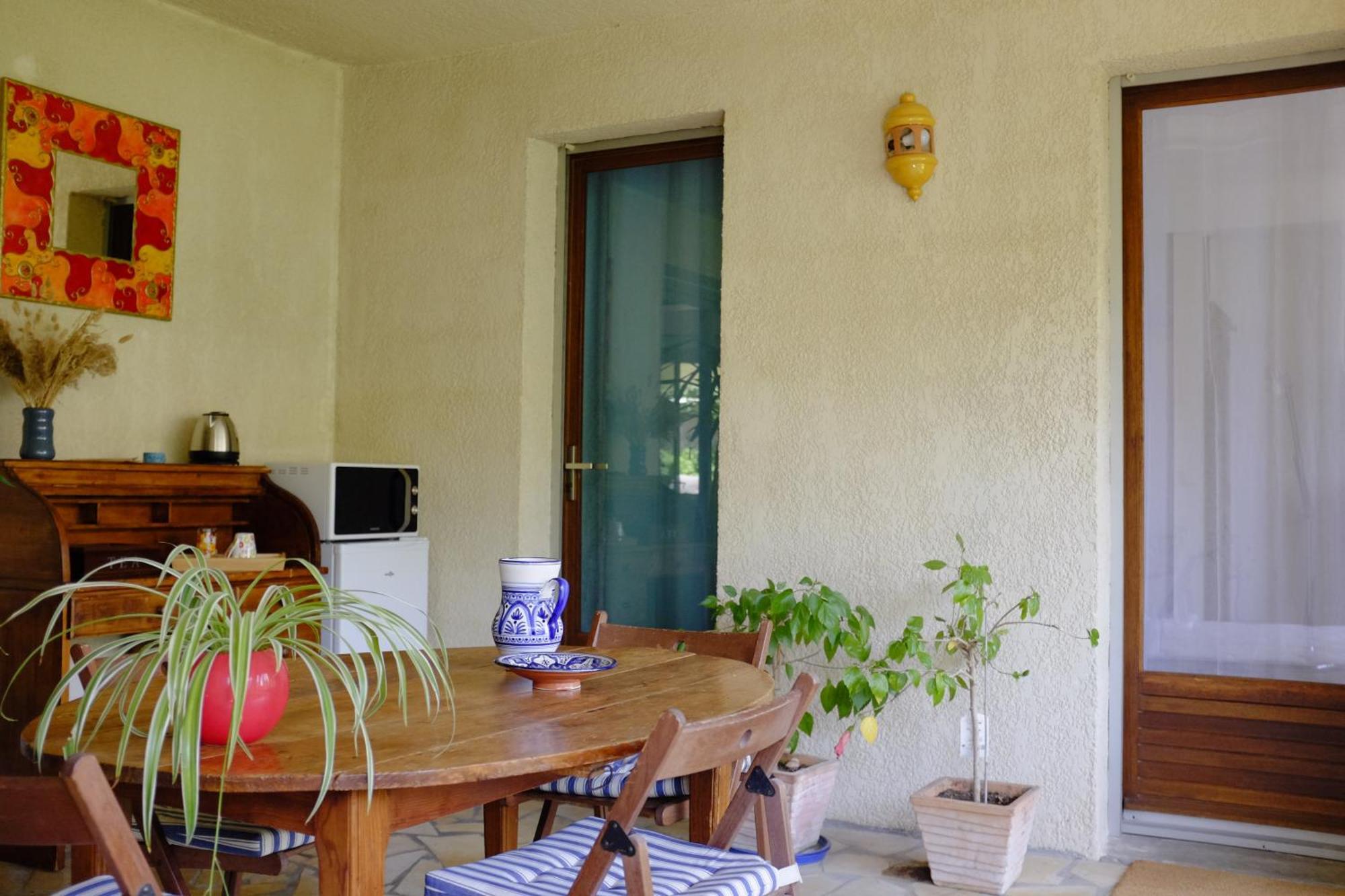 Chambre, Terrasse Et Piscine De L'Impasse Du Pressoir Le Crès エクステリア 写真